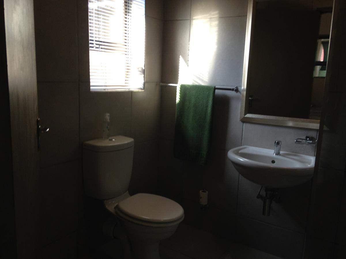 Impala Chalets ファラボルワ エクステリア 写真